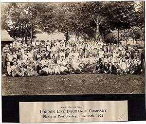 Bild des Verkufers fr London Life Insurance picnic, Port Stanley, 1921 zum Verkauf von Attic Books (ABAC, ILAB)