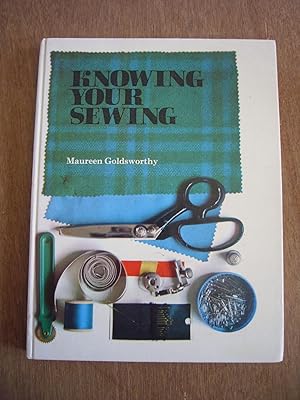 Bild des Verkufers fr Knowing Your Sewing zum Verkauf von Soin2Books