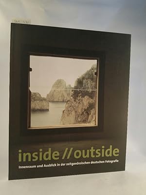 Bild des Verkufers fr inside // outside. Innenraum und Ausblick in der zeitgenssischen deutschen Fotografie. [Neubuch] Katalog anlsslich der gleichnamigen Ausstellung im MKM in Duisburg, 31. Oktober 2008 bis 18. Januar 2009. zum Verkauf von ANTIQUARIAT Franke BRUDDENBOOKS