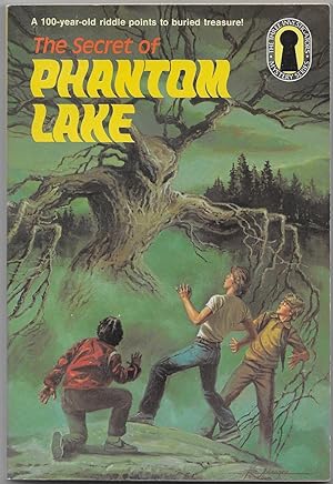 Imagen del vendedor de The Secret of Phantom Lake a la venta por Volunteer Paperbacks