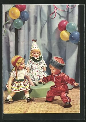 Ansichtskarte Käthe Kruse-Puppe, Tänzer, Harlekin und Mädchen mit Luftballons