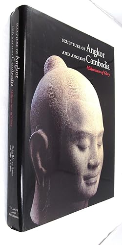 Immagine del venditore per Sculpture of Angkor and Ancient Cambodia: Millennium of Glory venduto da Renaissance Books