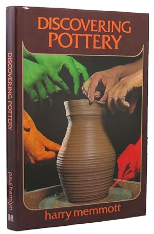 Imagen del vendedor de DISCOVERING POTTERY a la venta por Kay Craddock - Antiquarian Bookseller