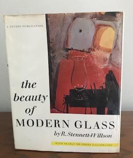 Seller image for The Beauty of Modern Glass for sale by Hanna's Treasures