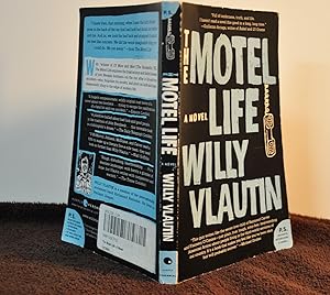 Immagine del venditore per The Motel Life: A Novel venduto da Longs Peak Book Company