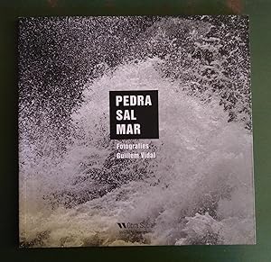 Bild des Verkufers fr Pedra sal mar. Fotografies de Guillem Vidal zum Verkauf von La Retrobada