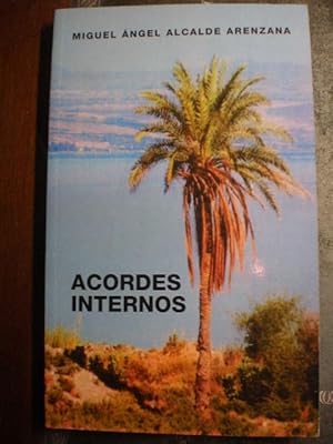 Imagen del vendedor de Acordes internos a la venta por Librera Antonio Azorn