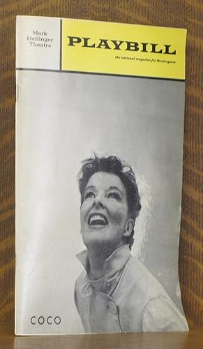 Imagen del vendedor de PLAYBILL MAGAZINE VOL. 6 DECEMBER 1969 ISSUE 12 - COCO - STARRING KATHERINE HEPBURN, BY ALAN JAY LERNER & ANDRE PREVIN, SETS AND COSTUMES BY CECIL BEATON [MARK HELLINGER THEATER NYC] a la venta por Andre Strong Bookseller