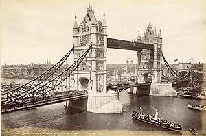 Angleterre, Londres, London, tower bridge, opening day june 30th 1894