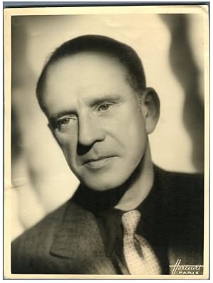 André Obey