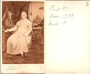 Bild des Verkufers fr CDV Thibault, Paris, Le Pape Pie IX, circa 1860 zum Verkauf von photovintagefrance
