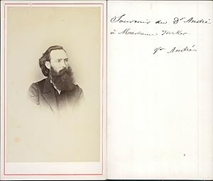 Homme à la grande barbe nommé Docteur André, circa 1865