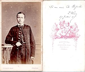 CDV, Touzery, Orléans, Jeune homme nommé E. Vernon, 1867