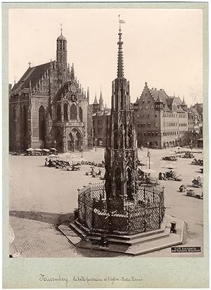 Allemagne, Nuremberg, Nürnberg, église Notre-Dame et belle fontaine