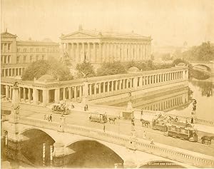 Allemagne, Berlin, Nationalgalerie und Friedrichsbrücke