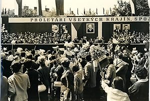Prague 1969, Meeting de Gustav Husak
