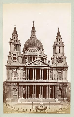 Angleterre, Westminster, St Paul Cathedral west Front