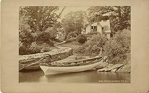 Bild des Verkufers fr Irlande, Dinis Cottage, Killarney zum Verkauf von photovintagefrance