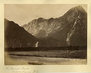 New Zeland, the Barren Peaks Milford Sound