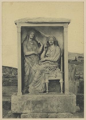 Grèce, Pierre tombale de Demetria and Pamphile