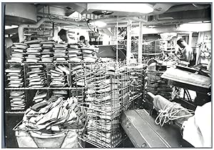 U.S.A., Operation "laundry" aboard the atomic aircraft carrier "Enterprise"
