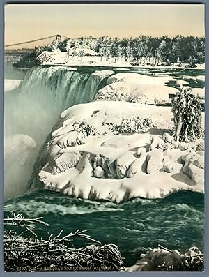 New York. Niagara Falls. American from Goat Island in Winter.