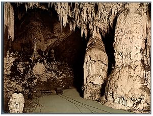 Krain. Adelsberg. Grotte. Gestürzte Säule. Kaiser-Ferdinand-Grotte.