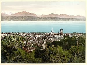 Lac Léman. Lausanne. Vue générale et les Alpes de la Savoie