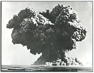 Première explosion atomique britannique, îles Monte Bello (Australie)