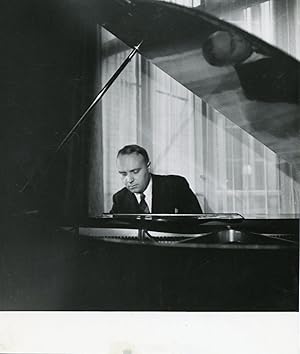 Robert Casadesus, pianiste et compositeur français