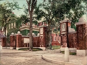 États-Unis, Massachusetts, Cambridge, Harvard University, Harvard Gate.