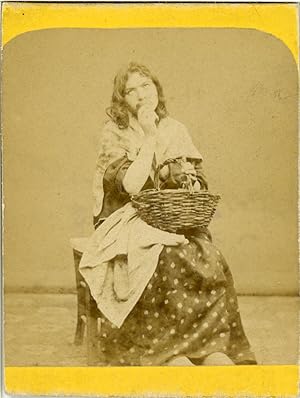 France, Jeune Femme au panier