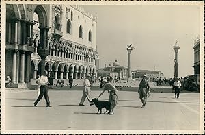 Italie, Venise, Place Saint-Marc, ca.1952, Vintage silver print