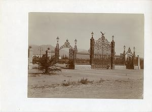 Argentina, Mendoza, Reja al parque del Oeste