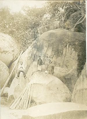 Indochine, Annam, Sur les roches du Nui Ba Den, ca.1899, Vintage silver print