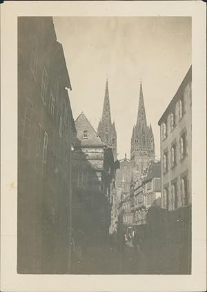 France, Bretagne, Quimper, La cathédrale, 1914, Vintage silver print