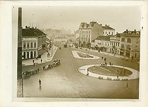 Crise Austro-Serbe, Vue générale d une place à Belgrade, 1914, Vintage silver print