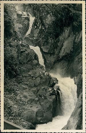 Suisse, env. Interlaken, Cascade de la Jungfrau, 1949, Vintage silver print