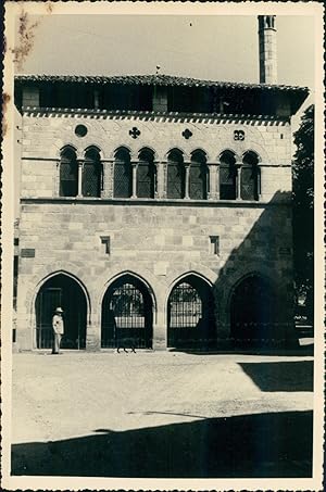 France, Figeac, L'Hôtel de la monnaie, ca.1950, Vintage silver print