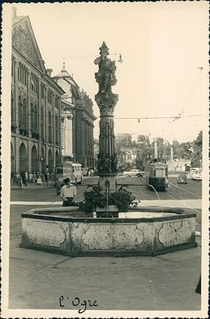 Suisse, Berne, La fontaine de l'Ogre (Kindlifresserbrunnen), ca.1949, Vintage silver print