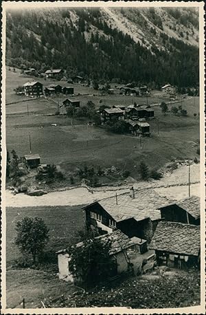 Suisse, Chalets à Saint-Nicolas, 1949, Vintage silver print