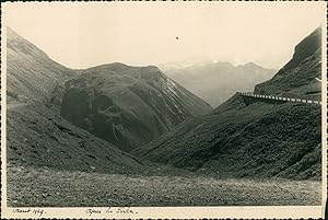 Suisse, Montagnes près du Col de la Furka, 1949, Vintage silver print