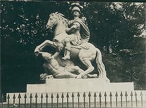 Pologne, Varsovie, La statue équestre de Sobiesky, 1918, vintage silver print