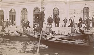 Italie, Venise, Gondoles devant la gare, 1911, Vintage citrate print