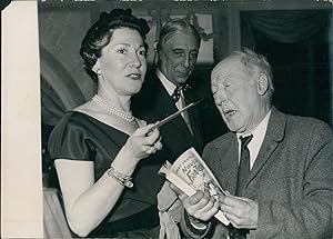 Albert Fratellini récompensé du Prix Amar, ca.1950, Vintage silver print