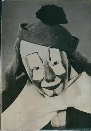 France, Le Clown Boulicot, 1957, Vintage silver print