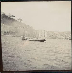 Barque dans un port à identifier, ca.1905, Vintage citrate print
