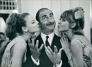 Cinéma, Le clown Achille Zavatta dans "Rien ne va Plus", 1963, Vintage silver print