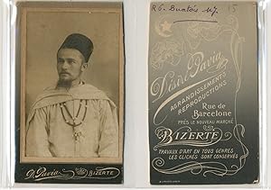 Pavia, Bizerte, homme en habit