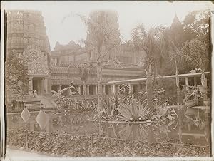 France, Paris, Exposition Coloniale Internationale, Pavillon Indochine Angkor-Vat, jardins, 1931,...